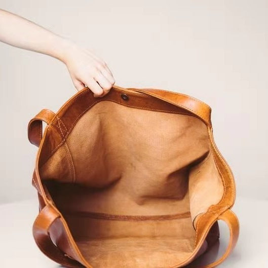 Women's Large Capacity Oil Wax Shoulder Bag