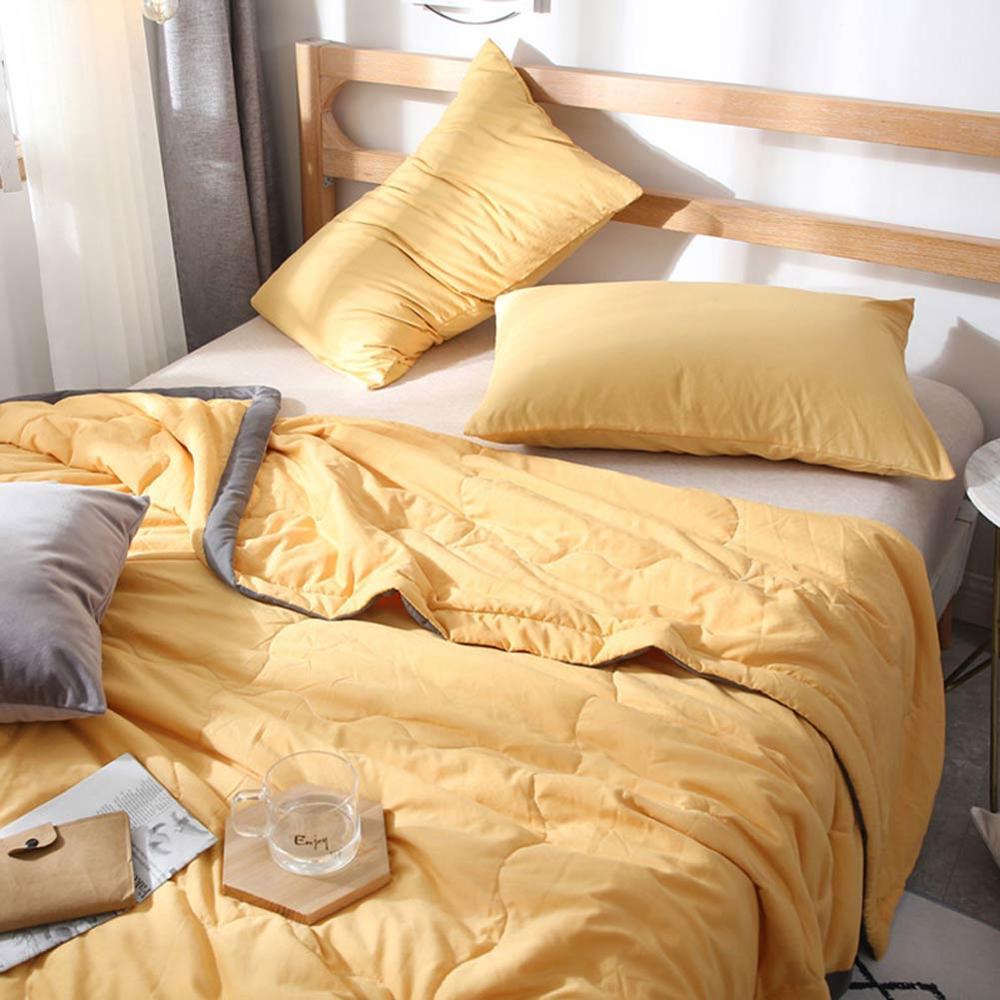 Student dormitory summer quilt - air conditioner