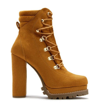 Table suede high heels