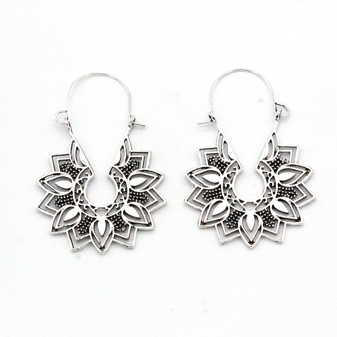 Bohemian ethnic style geometric earrings