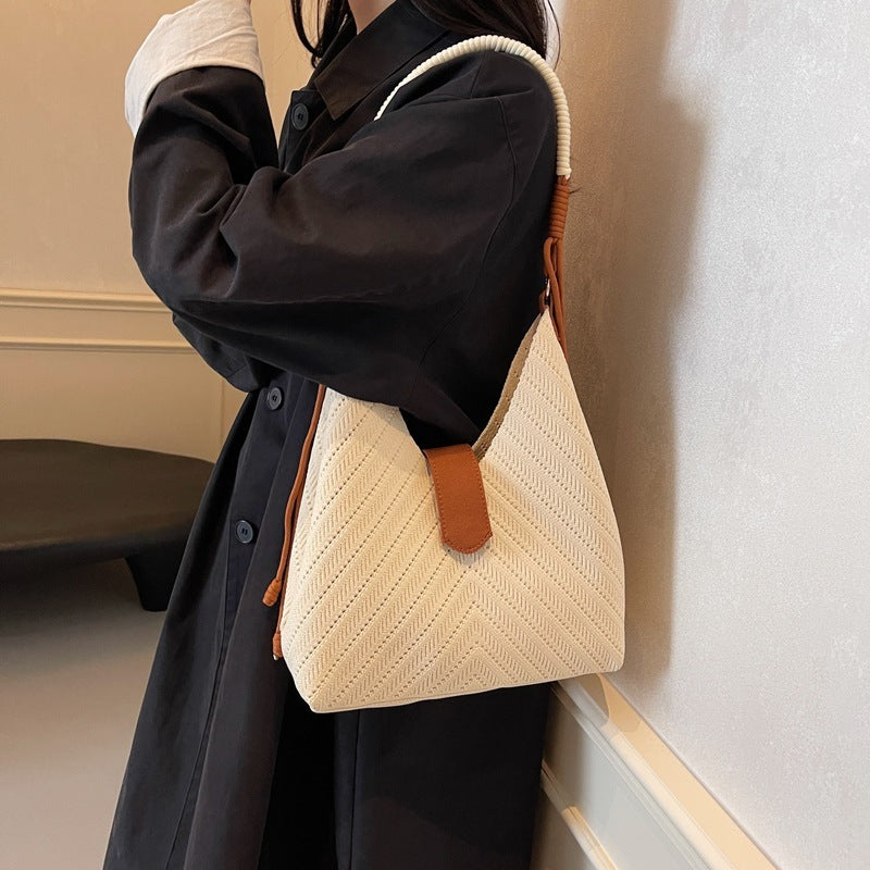 Large Capacity Commuting Underarm Tote Bag