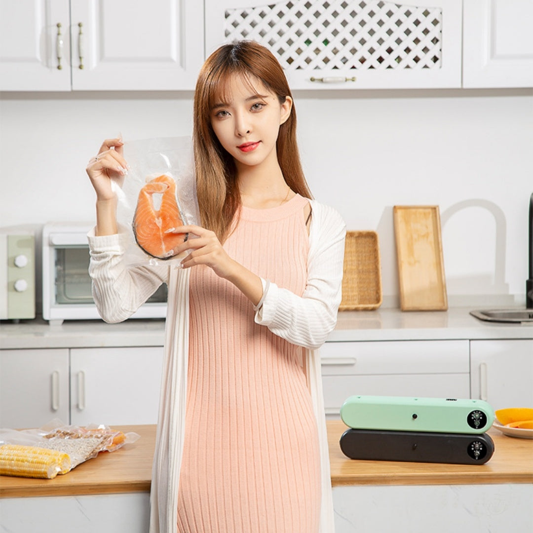 Small Household Food Packaging Vacuum Sealing Machine – Keep Food Fresh Longer