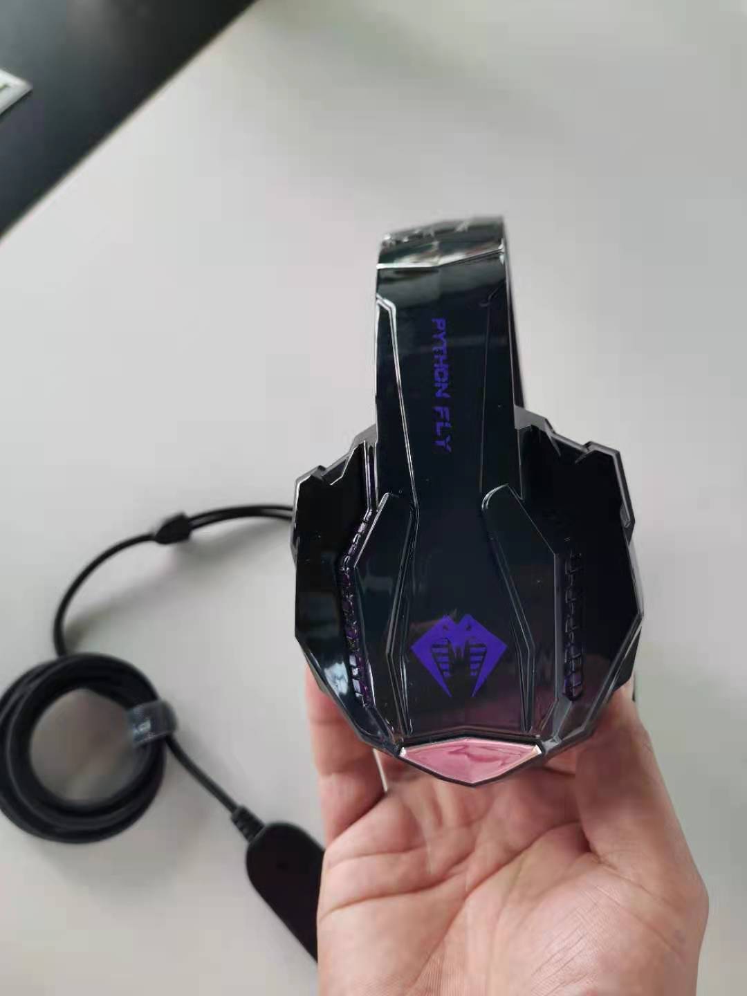 Headphones - Wired Gaming Headsets