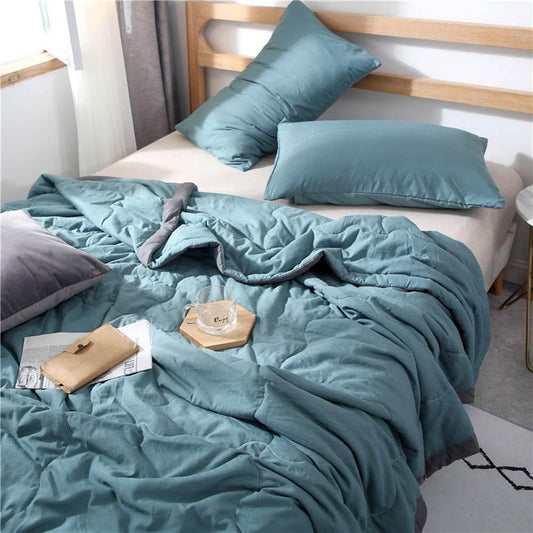 Student dormitory summer quilt -  air conditioner