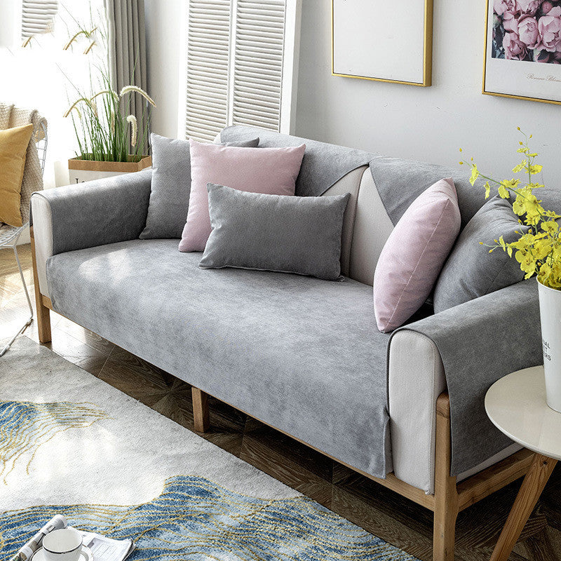 WaterResistant Royal Sofa Cover