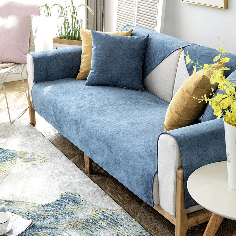 WaterResistant Royal Sofa Cover