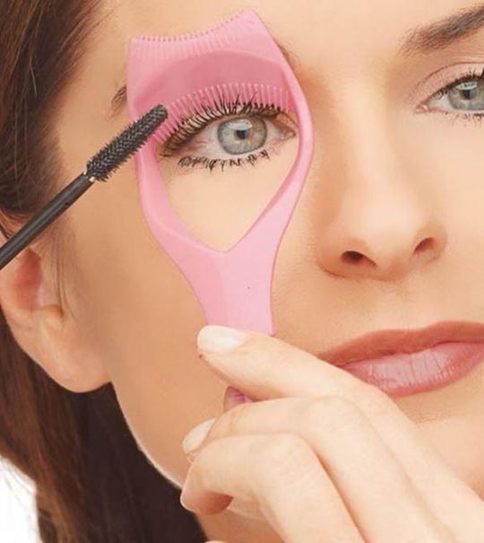 3-in-1 Mascara Shield Guard – Lash Protector & Eyeliner Guide Tool for Smudge-Free Application| Infinity Bazaar