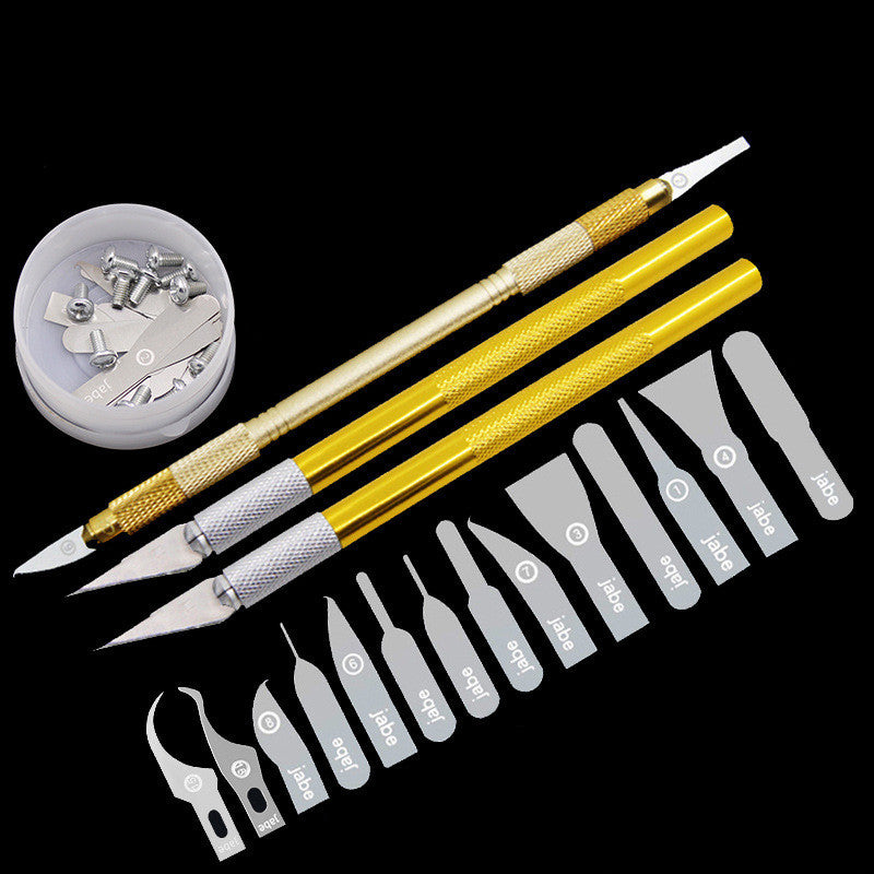 Descaling blade tool