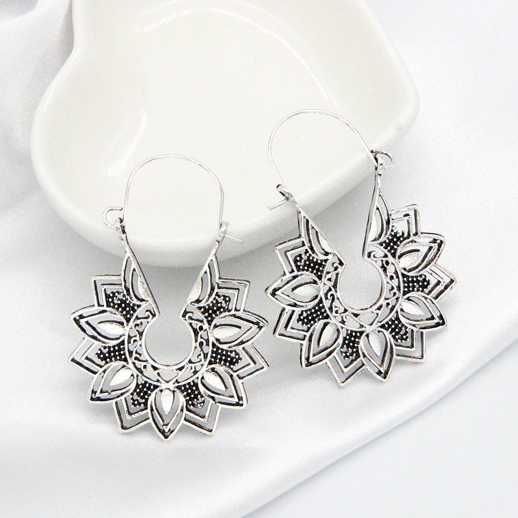 Bohemian ethnic style geometric earrings